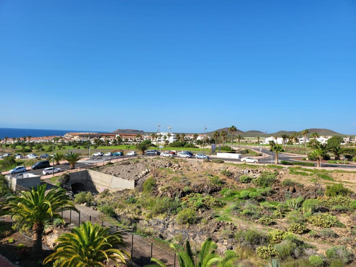 Apartamentos Albatros Golf Del Sur Tenerife Сан Мигель Экстерьер фото